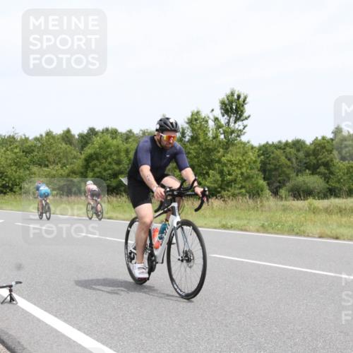 22.06.2025 - Viking Triathlon Yannick Fuchs http://msf.ph/oto/8082186 22.06.2025 12:38:25 Radfahren 58, 220, 229, 294, 324, 331, 402, 655 meine-sportfotos.de