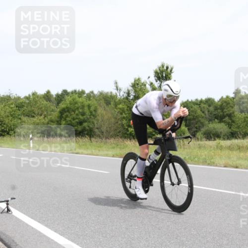 22.06.2025 - Viking Triathlon Yannick Fuchs http://msf.ph/oto/8082211 22.06.2025 12:38:41 Radfahren 106, 242, 284, 429, 653 meine-sportfotos.de