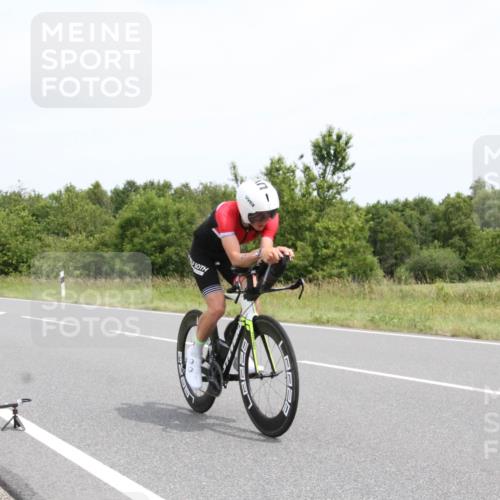 22.06.2025 - Viking Triathlon Yannick Fuchs http://msf.ph/oto/8082240 22.06.2025 12:39:08 Radfahren 5, 140, 271, 450, 631 meine-sportfotos.de