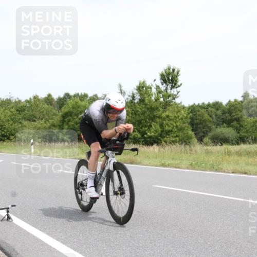 22.06.2025 - Viking Triathlon Yannick Fuchs http://msf.ph/oto/8082274 22.06.2025 12:39:54 Radfahren 132, 348, 408 meine-sportfotos.de