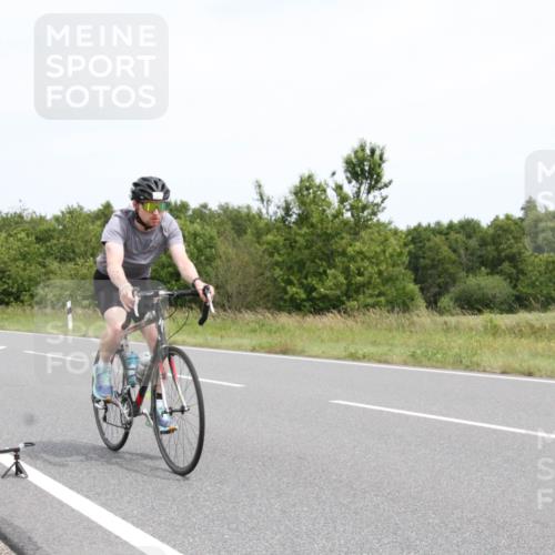 22.06.2025 - Viking Triathlon Yannick Fuchs http://msf.ph/oto/8082301 22.06.2025 12:40:47 Radfahren 31, 131, 267, 479, 509 meine-sportfotos.de
