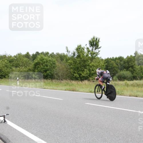 22.06.2025 - Viking Triathlon Yannick Fuchs http://msf.ph/oto/8082313 22.06.2025 12:40:57 Radfahren 71, 148, 214, 309, 464, 620, 626, 639 meine-sportfotos.de