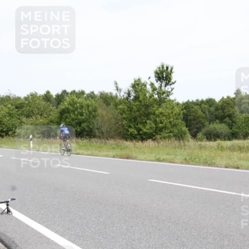 22.06.2025 - Viking Triathlon Yannick Fuchs http://msf.ph/oto/8082339 22.06.2025 12:41:26 Radfahren 238, 477, 488, 519 meine-sportfotos.de