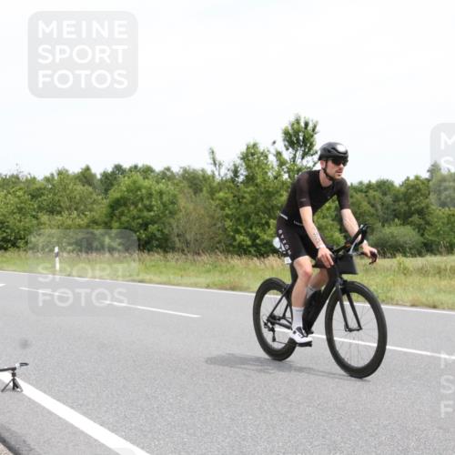 22.06.2025 - Viking Triathlon Yannick Fuchs http://msf.ph/oto/8082350 22.06.2025 12:41:37 Radfahren 87, 193, 201, 216, 222, 435, 492 meine-sportfotos.de