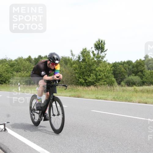 22.06.2025 - Viking Triathlon Yannick Fuchs http://msf.ph/oto/8082365 22.06.2025 12:41:53 Radfahren 257, 290 meine-sportfotos.de