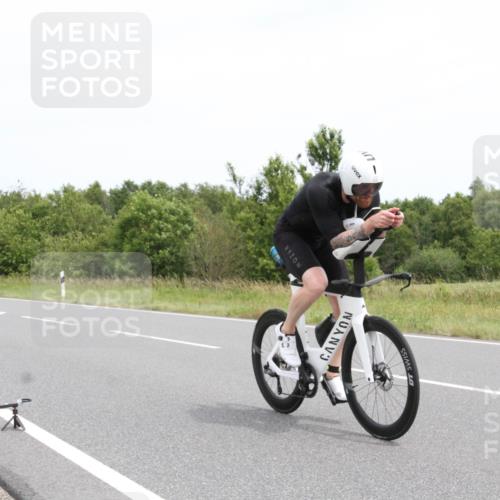 22.06.2025 - Viking Triathlon Yannick Fuchs http://msf.ph/oto/8082395 22.06.2025 12:42:42 Radfahren 536 meine-sportfotos.de