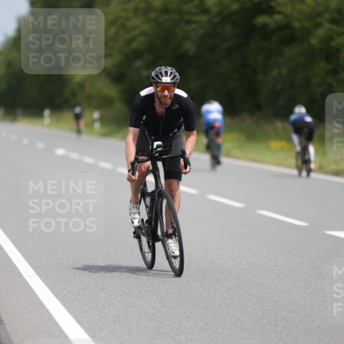 22.06.2025 - Viking Triathlon Yannick Fuchs http://msf.ph/oto/8082406 22.06.2025 12:22:49 Radfahren 113, 137, 342 meine-sportfotos.de