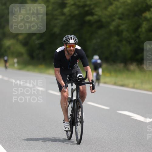 22.06.2025 - Viking Triathlon Yannick Fuchs http://msf.ph/oto/8082411 22.06.2025 12:22:50 Radfahren 113, 137, 342 meine-sportfotos.de