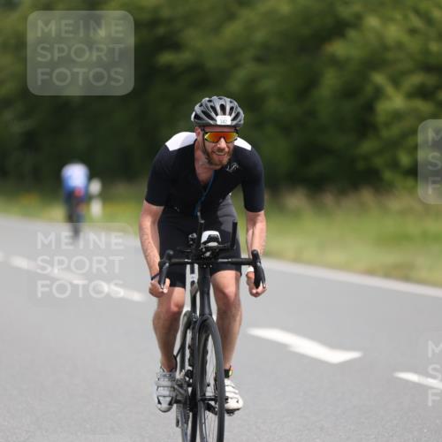 22.06.2025 - Viking Triathlon Yannick Fuchs http://msf.ph/oto/8082413 22.06.2025 12:22:50 Radfahren 113, 137, 342 meine-sportfotos.de