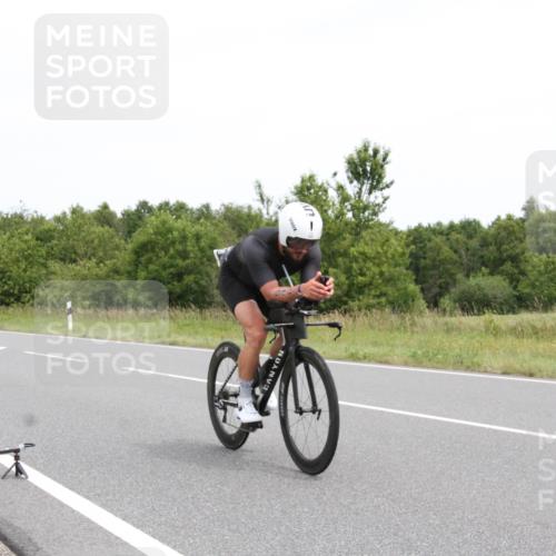 22.06.2025 - Viking Triathlon Yannick Fuchs http://msf.ph/oto/8082431 22.06.2025 12:43:25 Radfahren 109, 207, 301, 320, 438, 546, 616, 621 meine-sportfotos.de