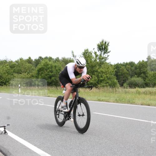 22.06.2025 - Viking Triathlon Yannick Fuchs http://msf.ph/oto/8082434 22.06.2025 12:43:27 Radfahren 109, 207, 301, 320, 438, 546, 616, 621 meine-sportfotos.de