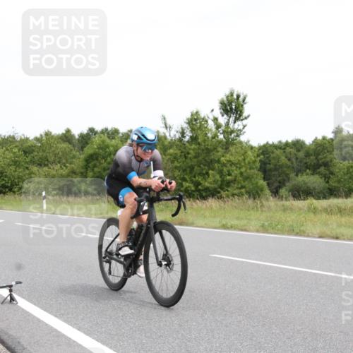 22.06.2025 - Viking Triathlon Yannick Fuchs http://msf.ph/oto/8082454 22.06.2025 12:43:36 Radfahren 12, 124, 187, 316, 327, 388, 442, 493, 522, 654 meine-sportfotos.de