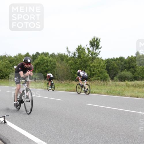 22.06.2025 - Viking Triathlon Yannick Fuchs http://msf.ph/oto/8082484 22.06.2025 12:43:41 Radfahren 124, 187, 316, 327, 349, 359, 388, 407, 428, 442, 493, 522, 654 meine-sportfotos.de