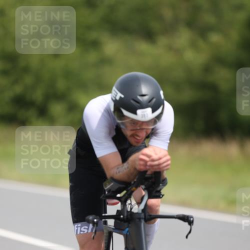 22.06.2025 - Viking Triathlon Yannick Fuchs http://msf.ph/oto/8082503 22.06.2025 12:23:25 Radfahren 149, 191, 233, 393, 405, 461, 517, 532 meine-sportfotos.de
