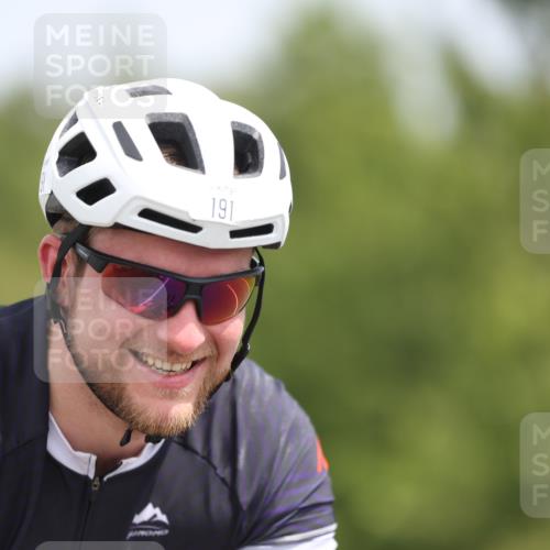 22.06.2025 - Viking Triathlon Yannick Fuchs http://msf.ph/oto/8082537 22.06.2025 12:23:32 Radfahren 149, 191, 328, 443 meine-sportfotos.de