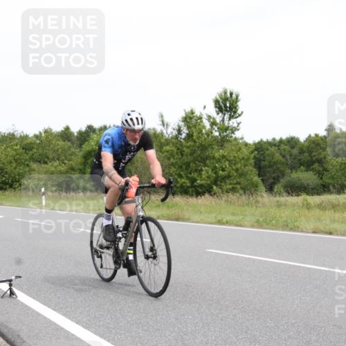 22.06.2025 - Viking Triathlon Yannick Fuchs http://msf.ph/oto/8082539 22.06.2025 12:44:26 Radfahren 374, 634 meine-sportfotos.de