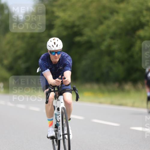 22.06.2025 - Viking Triathlon Yannick Fuchs http://msf.ph/oto/8082540 22.06.2025 12:23:40 Radfahren 42, 226, 328, 443 meine-sportfotos.de
