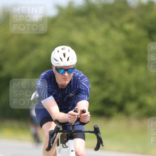 22.06.2025 - Viking Triathlon Yannick Fuchs http://msf.ph/oto/8082545 22.06.2025 12:23:41 Radfahren 42, 226, 328, 443, 630 meine-sportfotos.de