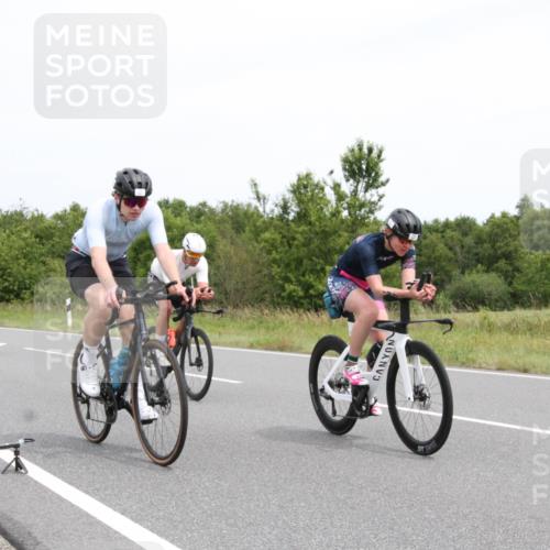 22.06.2025 - Viking Triathlon Yannick Fuchs http://msf.ph/oto/8082572 22.06.2025 12:45:36 Radfahren 147, 255, 312, 357, 395, 515, 535, 611 meine-sportfotos.de