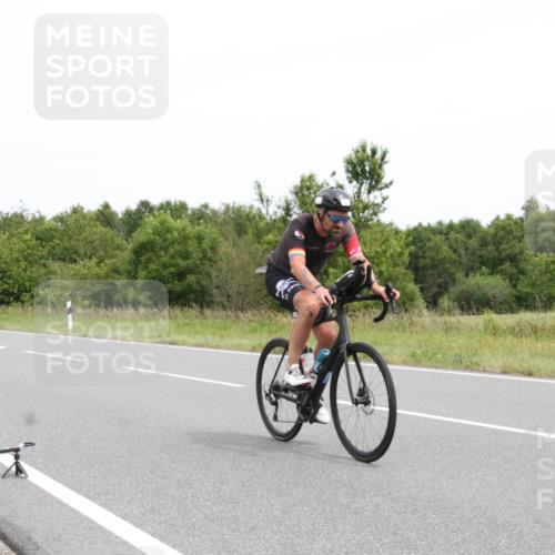 22.06.2025 - Viking Triathlon Yannick Fuchs http://msf.ph/oto/8082578 22.06.2025 12:45:37 Radfahren 147, 255, 312, 357, 395, 515, 535, 611 meine-sportfotos.de