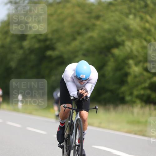 22.06.2025 - Viking Triathlon Yannick Fuchs http://msf.ph/oto/8082592 22.06.2025 12:24:11 Radfahren 243, 430, 494, 526, 642 meine-sportfotos.de