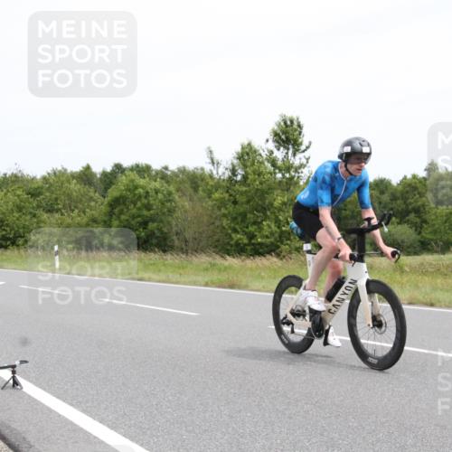 22.06.2025 - Viking Triathlon Yannick Fuchs http://msf.ph/oto/8082603 22.06.2025 12:45:52 Radfahren 98, 190, 350, 644 meine-sportfotos.de
