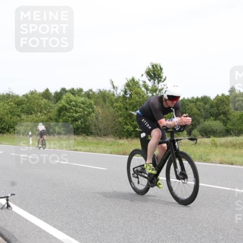 22.06.2025 - Viking Triathlon Yannick Fuchs http://msf.ph/oto/8082612 22.06.2025 12:45:57 Radfahren 98, 350, 644 meine-sportfotos.de