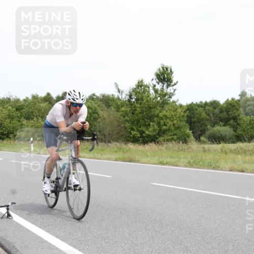 22.06.2025 - Viking Triathlon Yannick Fuchs http://msf.ph/oto/8082621 22.06.2025 12:46:16 Radfahren 63, 459 meine-sportfotos.de
