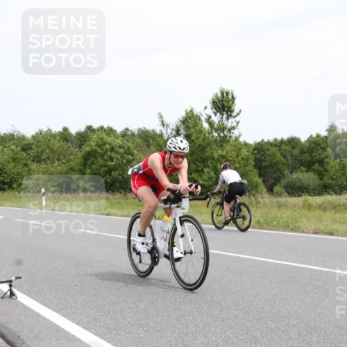 22.06.2025 - Viking Triathlon Yannick Fuchs http://msf.ph/oto/8082628 22.06.2025 12:46:25 Radfahren 230, 236, 326, 353, 607 meine-sportfotos.de