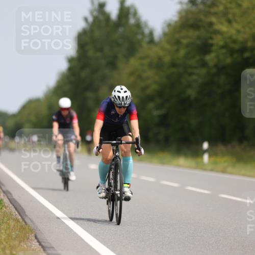 22.06.2025 - Viking Triathlon Yannick Fuchs http://msf.ph/oto/8082635 22.06.2025 12:24:21 Radfahren 80, 221, 243, 494, 549, 649 meine-sportfotos.de