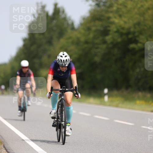 22.06.2025 - Viking Triathlon Yannick Fuchs http://msf.ph/oto/8082638 22.06.2025 12:24:21 Radfahren 80, 221, 243, 494, 549, 649 meine-sportfotos.de