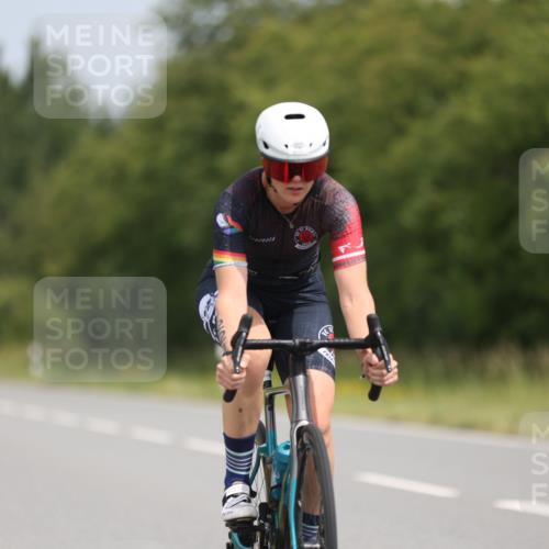 22.06.2025 - Viking Triathlon Yannick Fuchs http://msf.ph/oto/8082656 22.06.2025 12:24:24 Radfahren 80, 221, 243, 379, 549, 649 meine-sportfotos.de