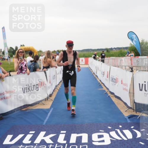 22.06.2025 - Viking Triathlon MichiJ http://msf.ph/oto/8082664 22.06.2025 16:01:37 Ziel 291, 543 meine-sportfotos.de