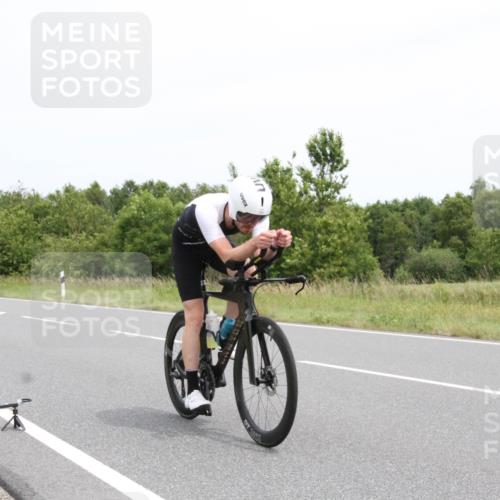 22.06.2025 - Viking Triathlon Yannick Fuchs http://msf.ph/oto/8082700 22.06.2025 12:47:21 Radfahren 42, 224, 233, 343, 517 meine-sportfotos.de