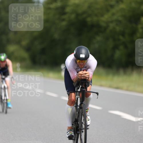 22.06.2025 - Viking Triathlon Yannick Fuchs http://msf.ph/oto/8082707 22.06.2025 12:24:44 Radfahren 38, 50, 75, 122, 141, 219, 225, 261, 282, 343, 399, 607 meine-sportfotos.de