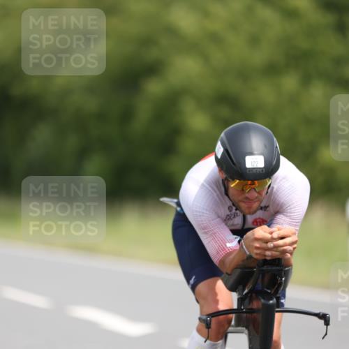 22.06.2025 - Viking Triathlon Yannick Fuchs http://msf.ph/oto/8082711 22.06.2025 12:24:44 Radfahren 38, 50, 75, 122, 141, 219, 225, 261, 282, 343, 399, 607 meine-sportfotos.de