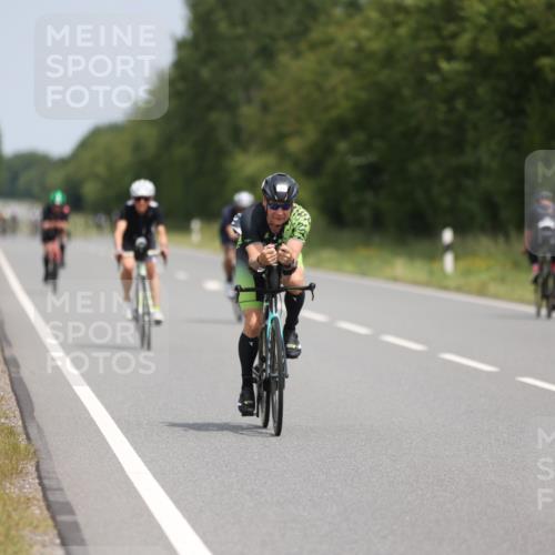 22.06.2025 - Viking Triathlon Yannick Fuchs http://msf.ph/oto/8082729 22.06.2025 12:24:49 Radfahren 50, 215, 225, 261, 282, 343, 399, 410 meine-sportfotos.de