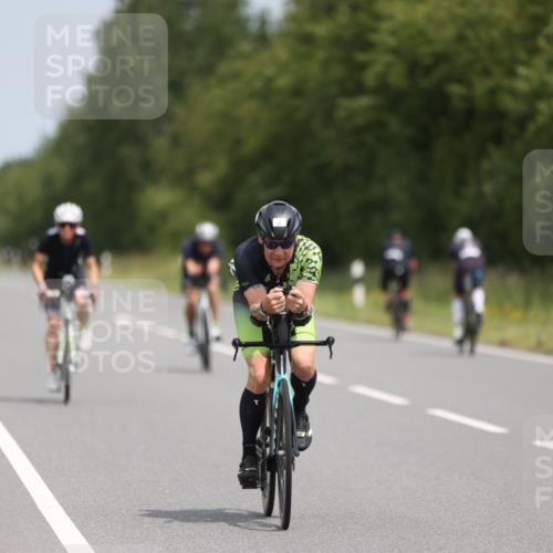 22.06.2025 - Viking Triathlon Yannick Fuchs http://msf.ph/oto/8082735 22.06.2025 12:24:50 Radfahren 50, 215, 225, 261, 282, 300, 343, 399, 410 meine-sportfotos.de