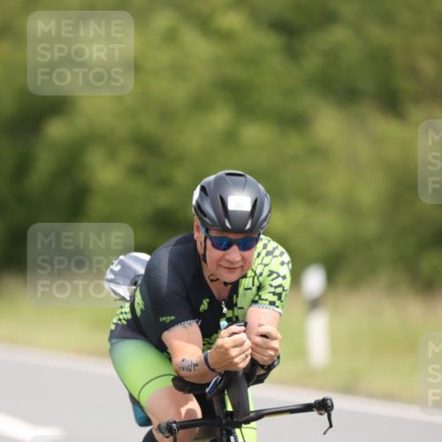 22.06.2025 - Viking Triathlon Yannick Fuchs http://msf.ph/oto/8082744 22.06.2025 12:24:51 Radfahren 50, 215, 225, 261, 300, 343, 399, 410 meine-sportfotos.de
