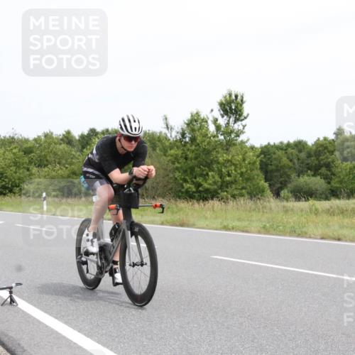 22.06.2025 - Viking Triathlon Yannick Fuchs http://msf.ph/oto/8082749 22.06.2025 12:47:48 Radfahren 103, 113, 149, 215, 390, 461 meine-sportfotos.de