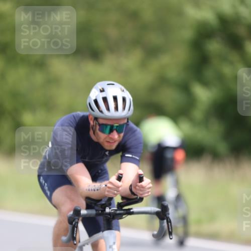 22.06.2025 - Viking Triathlon Yannick Fuchs http://msf.ph/oto/8082753 22.06.2025 12:24:54 Radfahren 50, 215, 225, 261, 300, 343, 399, 410 meine-sportfotos.de