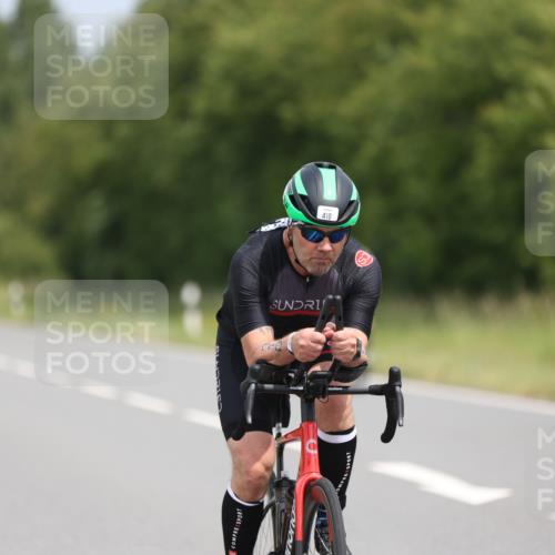 22.06.2025 - Viking Triathlon Yannick Fuchs http://msf.ph/oto/8082764 22.06.2025 12:24:57 Radfahren 215, 225, 264, 300, 343, 410 meine-sportfotos.de