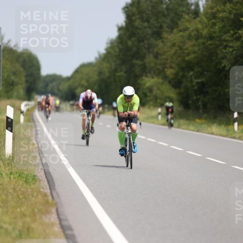 22.06.2025 - Viking Triathlon Yannick Fuchs http://msf.ph/oto/8082776 22.06.2025 12:25:26 Radfahren 47, 170, 175, 232, 263, 268, 554, 625 meine-sportfotos.de