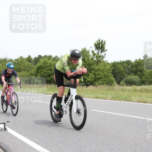 22.06.2025 - Viking Triathlon Yannick Fuchs http://msf.ph/oto/8082796 22.06.2025 12:48:58 Radfahren 50, 80, 141, 165, 379 meine-sportfotos.de
