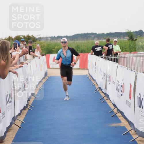 22.06.2025 - Viking Triathlon MichiJ http://msf.ph/oto/8082800 22.06.2025 16:01:45 Ziel 121 meine-sportfotos.de