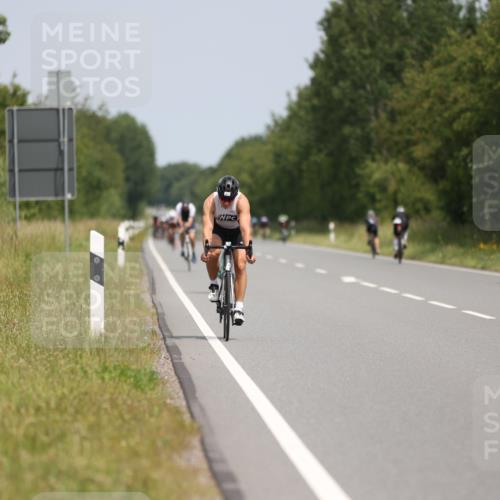 22.06.2025 - Viking Triathlon Yannick Fuchs http://msf.ph/oto/8082829 22.06.2025 12:25:35 Radfahren 64, 88, 134, 175, 299, 323, 480, 625 meine-sportfotos.de