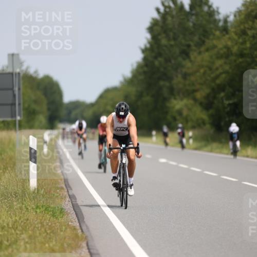 22.06.2025 - Viking Triathlon Yannick Fuchs http://msf.ph/oto/8082838 22.06.2025 12:25:36 Radfahren 64, 88, 134, 175, 223, 299, 323, 480, 625 meine-sportfotos.de