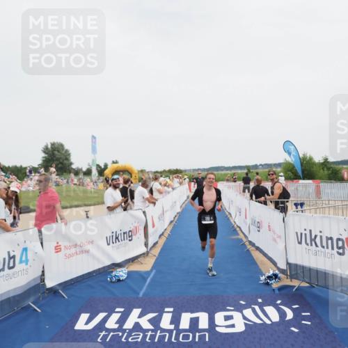 22.06.2025 - Viking Triathlon MichiJ http://msf.ph/oto/8082871 22.06.2025 14:33:46 Ziel 152, 189 meine-sportfotos.de