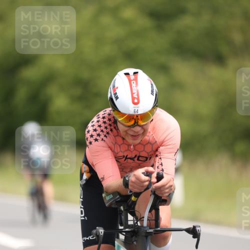 22.06.2025 - Viking Triathlon Yannick Fuchs http://msf.ph/oto/8082875 22.06.2025 12:25:43 Radfahren 10, 20, 64, 88, 134, 223, 299, 323, 387, 480, 507, 617 meine-sportfotos.de