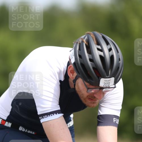 22.06.2025 - Viking Triathlon Yannick Fuchs http://msf.ph/oto/8082893 22.06.2025 12:25:46 Radfahren 10, 20, 64, 88, 223, 387, 507, 617 meine-sportfotos.de